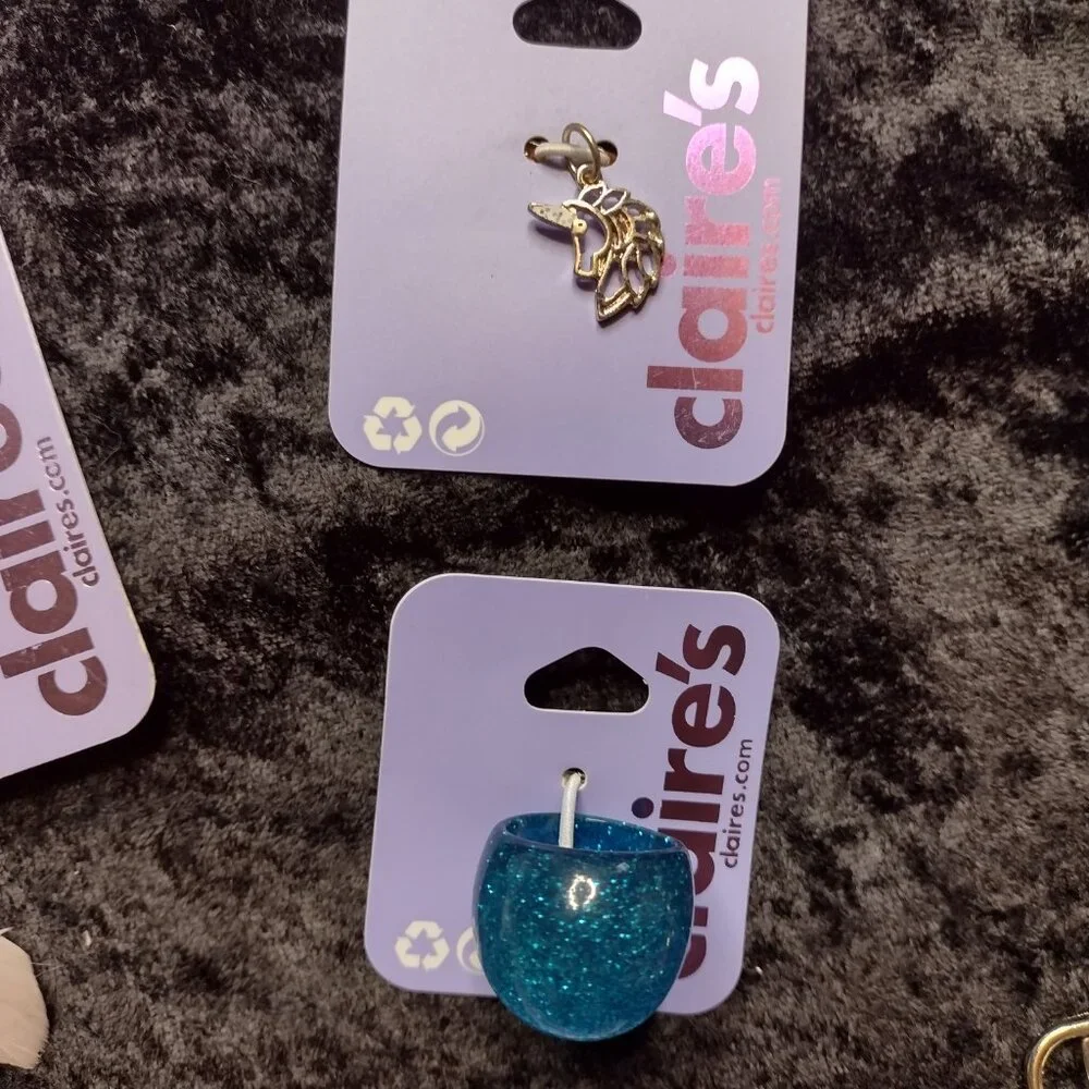 Claire's Unicorn Necklace Choker Ring Bracelet Earrings Friend Keychains & Charm